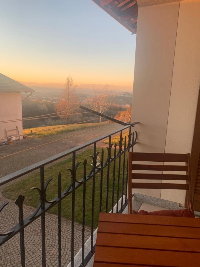 Casa Vacanze Martina Castagnole delle Lanze Zewnętrze zdjęcie